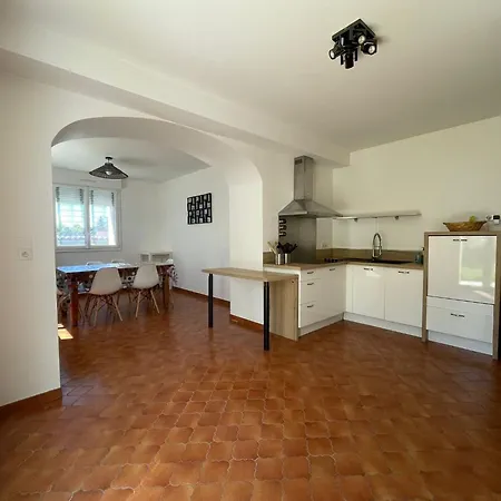 Maison Dans Un Cadre Paisible Saint-Jean-dʼAngély
